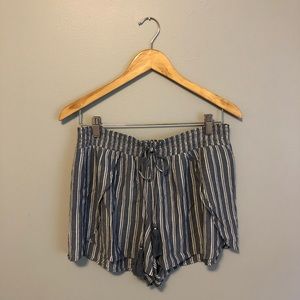 American Eagle Flowy Striped Shorts!